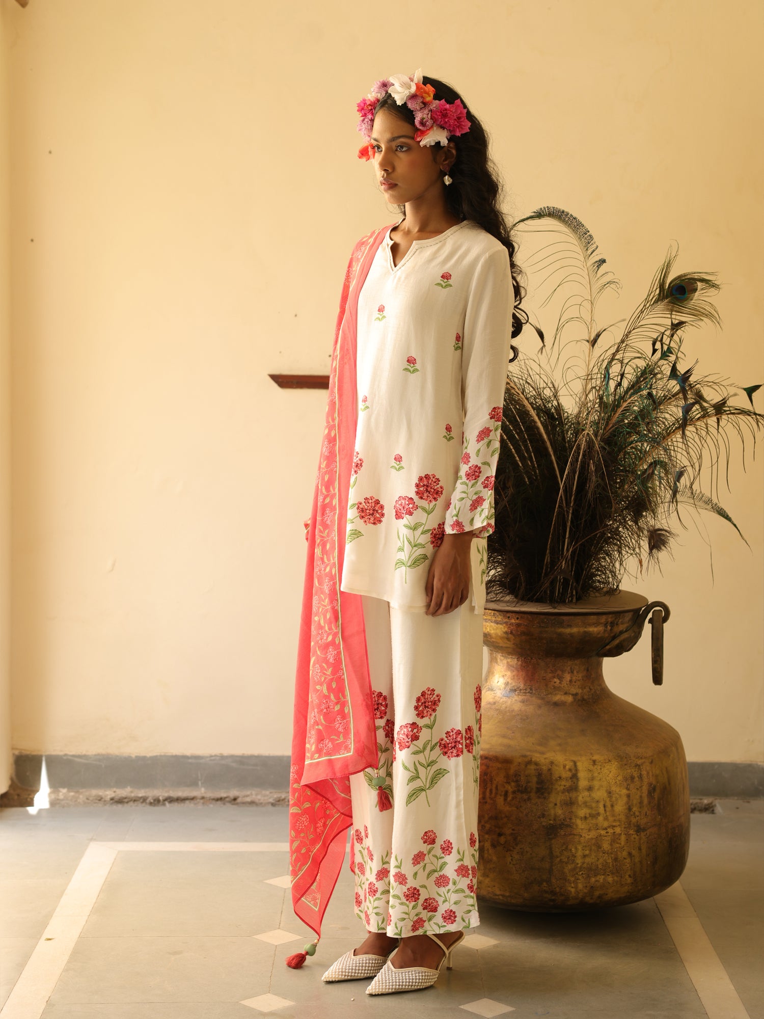 Rangrez Set- Ivory Viscose Silk Kurta Set With Dupatta