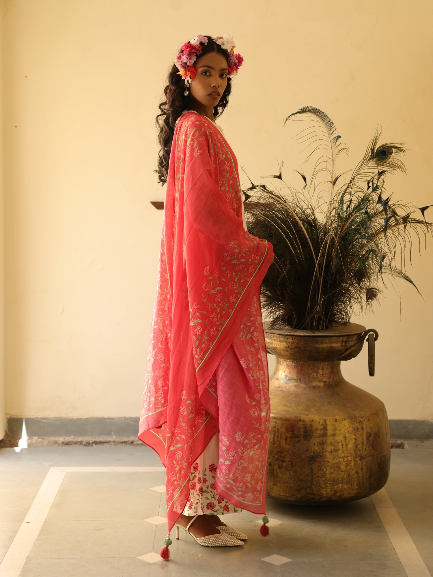 Rangrez Set- Ivory Viscose Silk Kurta Set With Dupatta