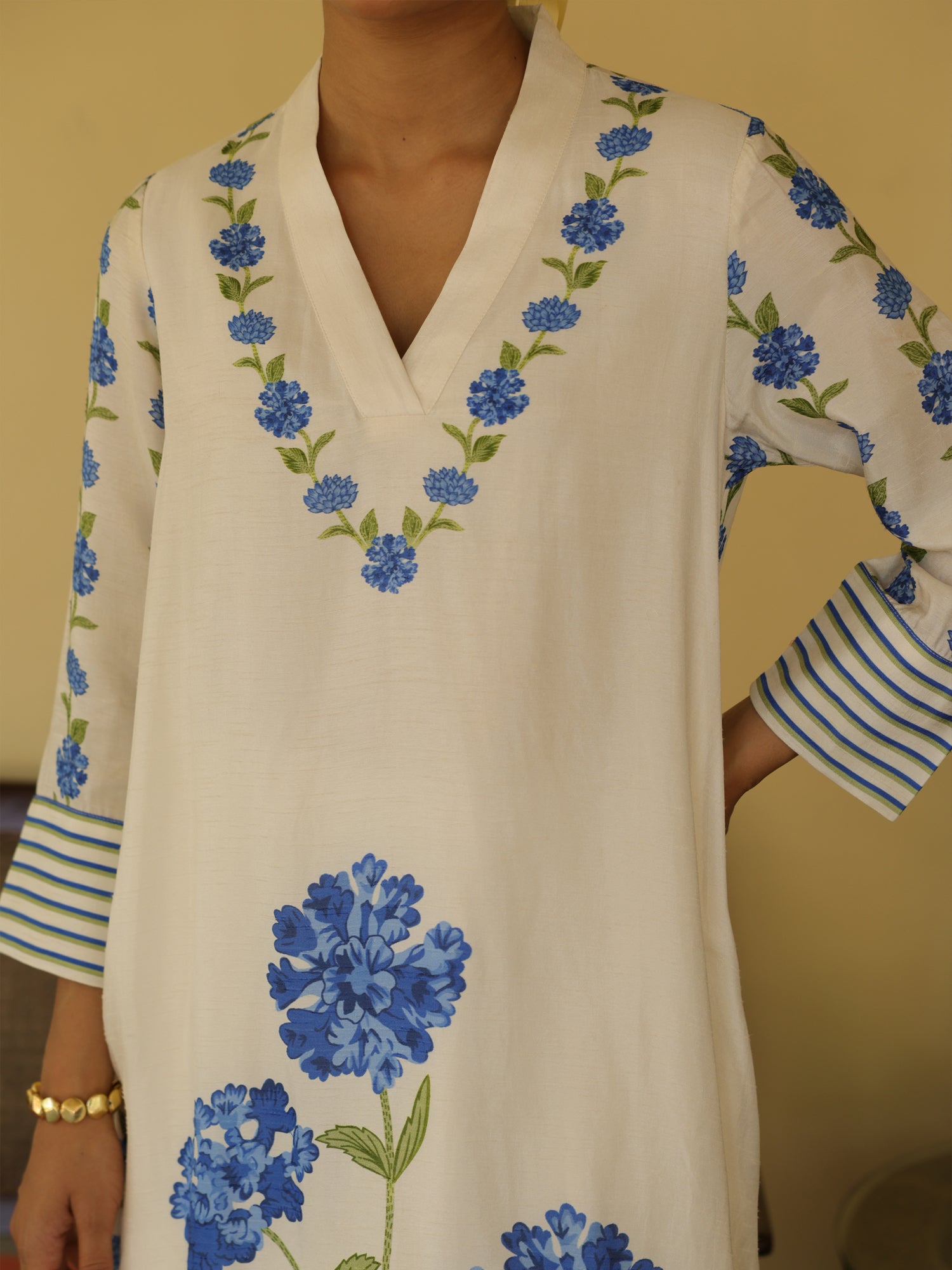 Neerja Set- Ivory Chanderi Floral Print Kurta & Pant