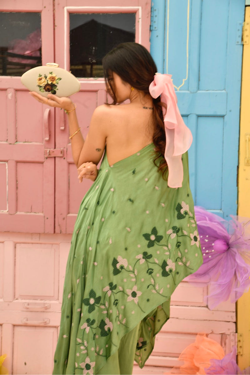 Lina Pant in Moss