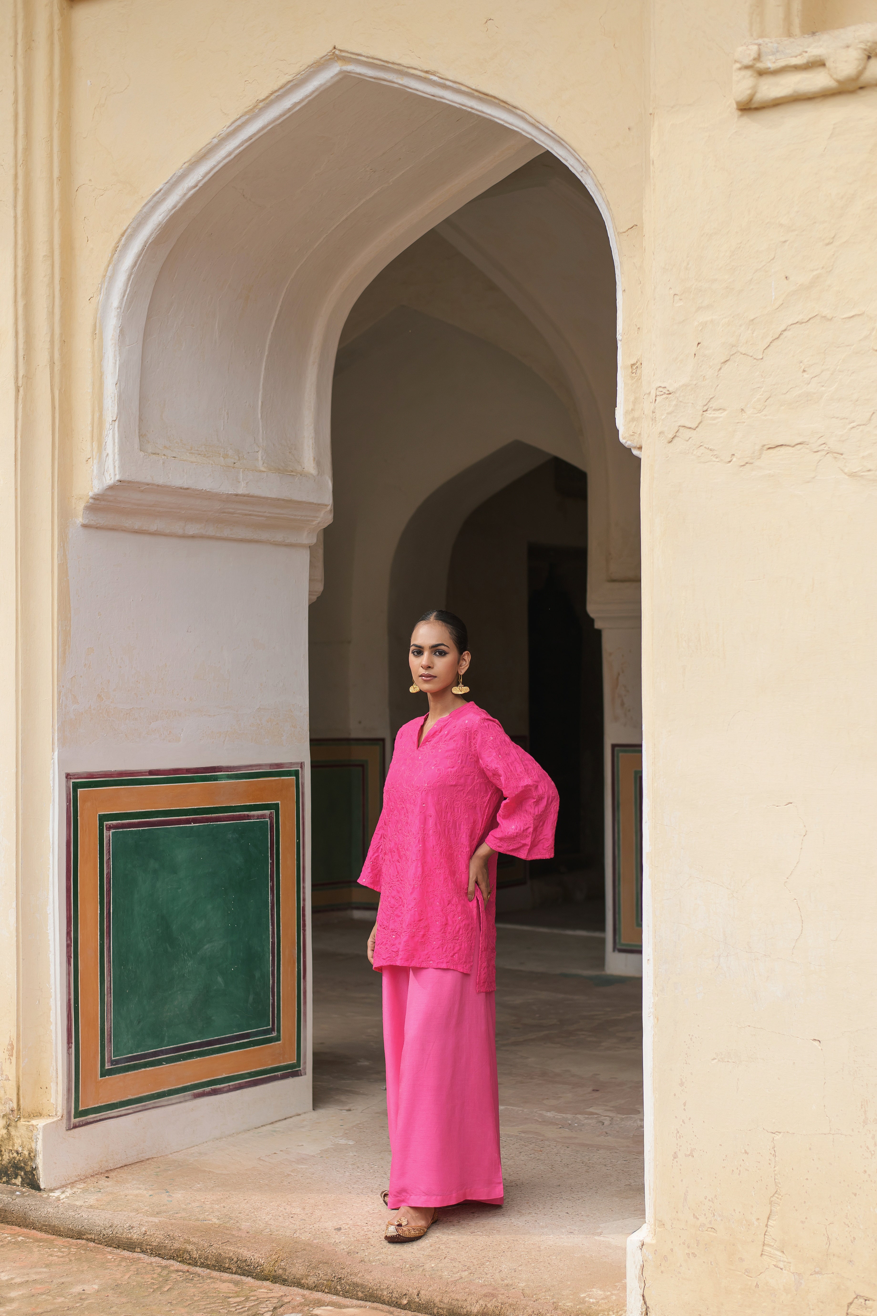 The Gulabi Set
