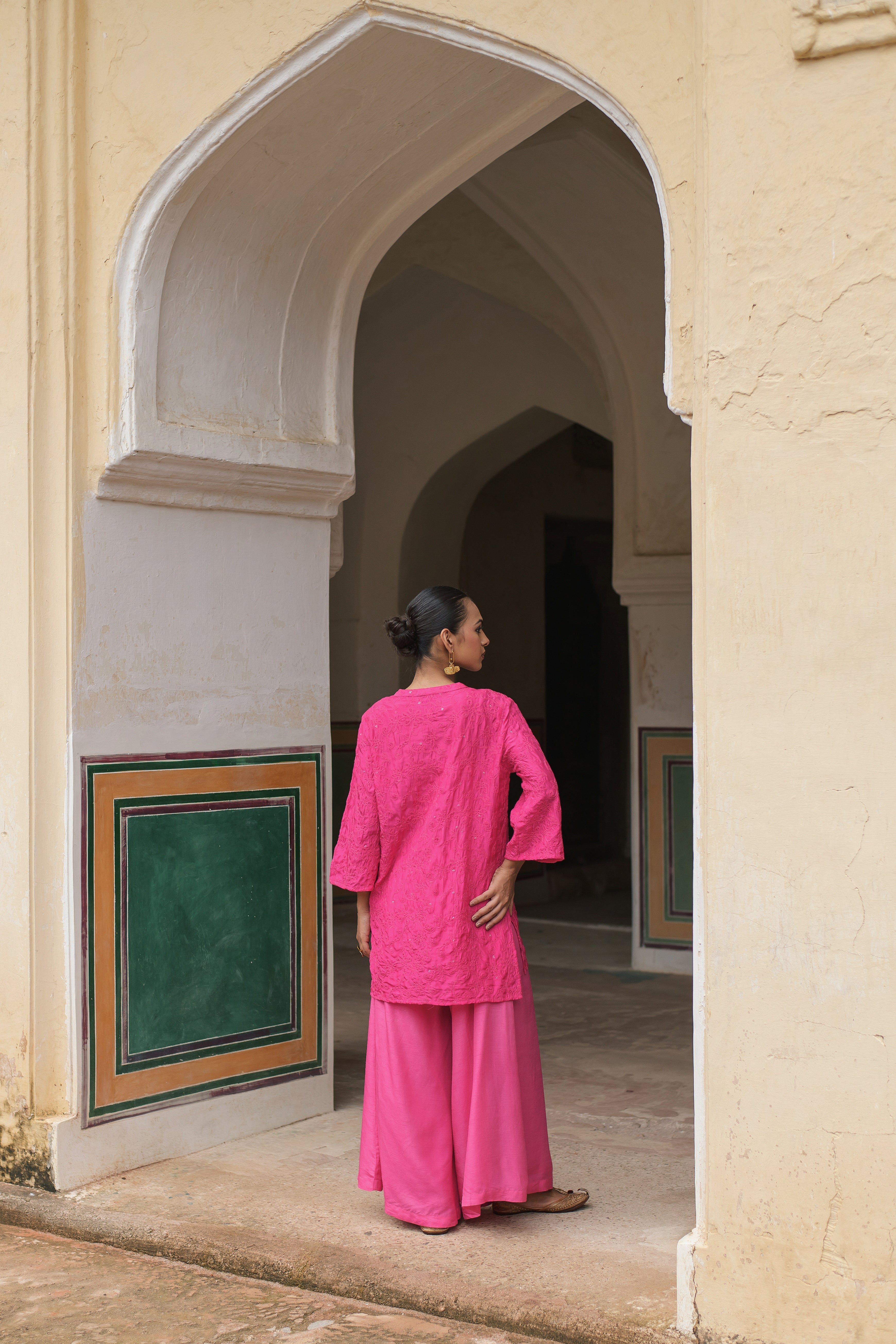 The Gulabi Set