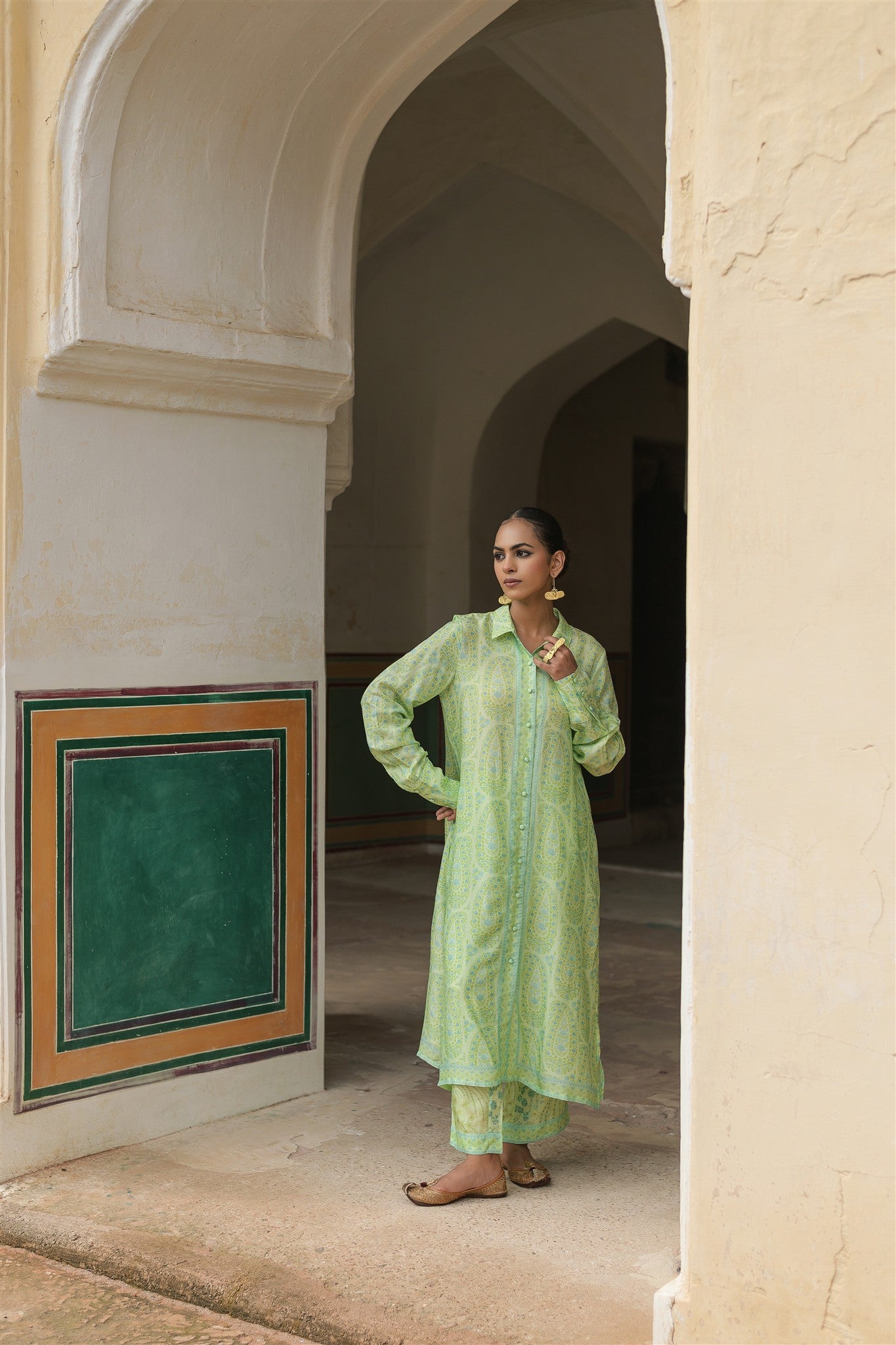 Vaanya Set - Light Green Print Silk Blend Relaxed Fit Fabric Buttons Kurta & Pant