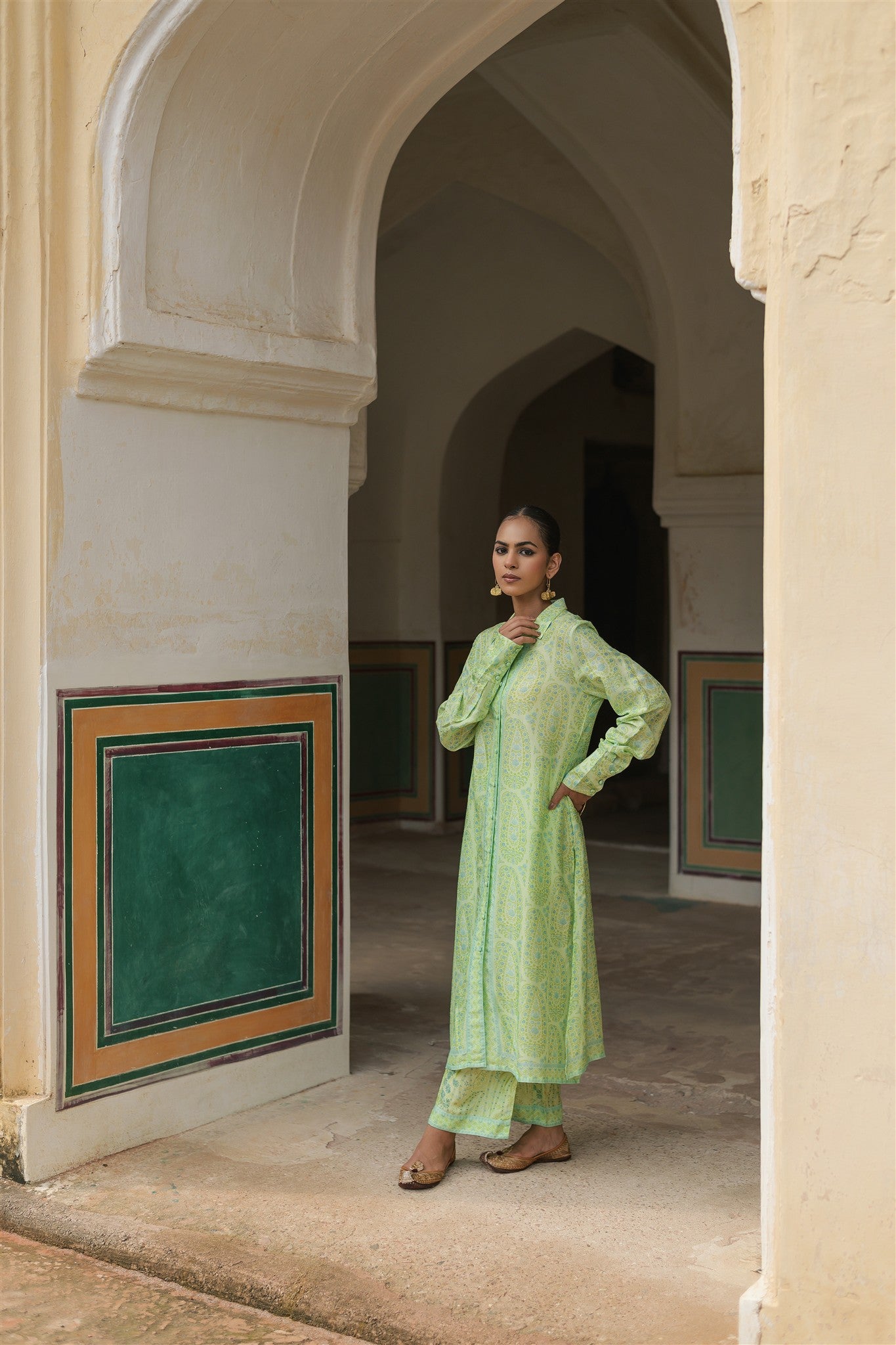 Vaanya Set - Light Green Print Silk Blend Relaxed Fit Fabric Buttons Kurta & Pant