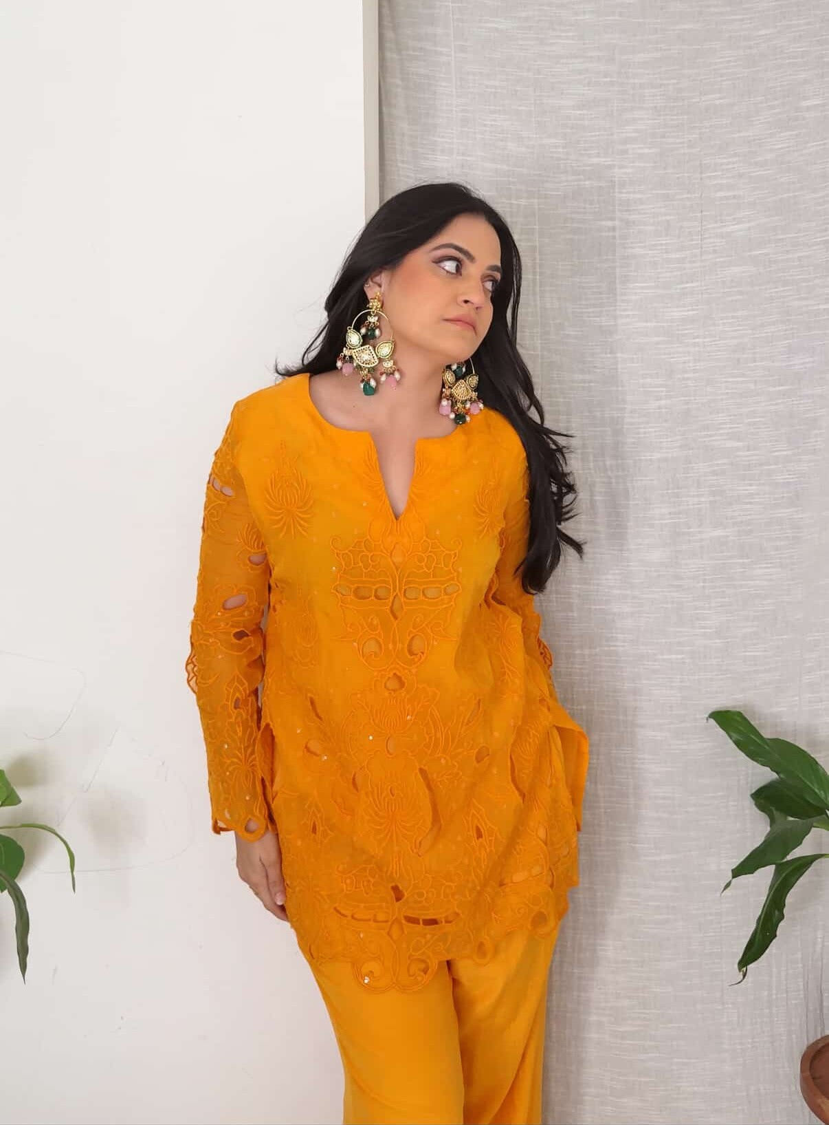 Fiza Set- Pink Embroidered Viscose Silk Kurta Set