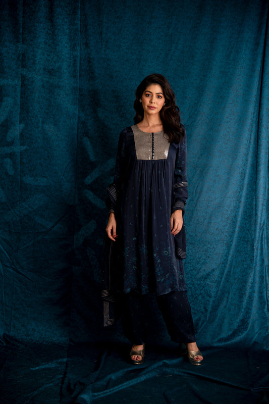 Rooh Kurta Set in Sapphire