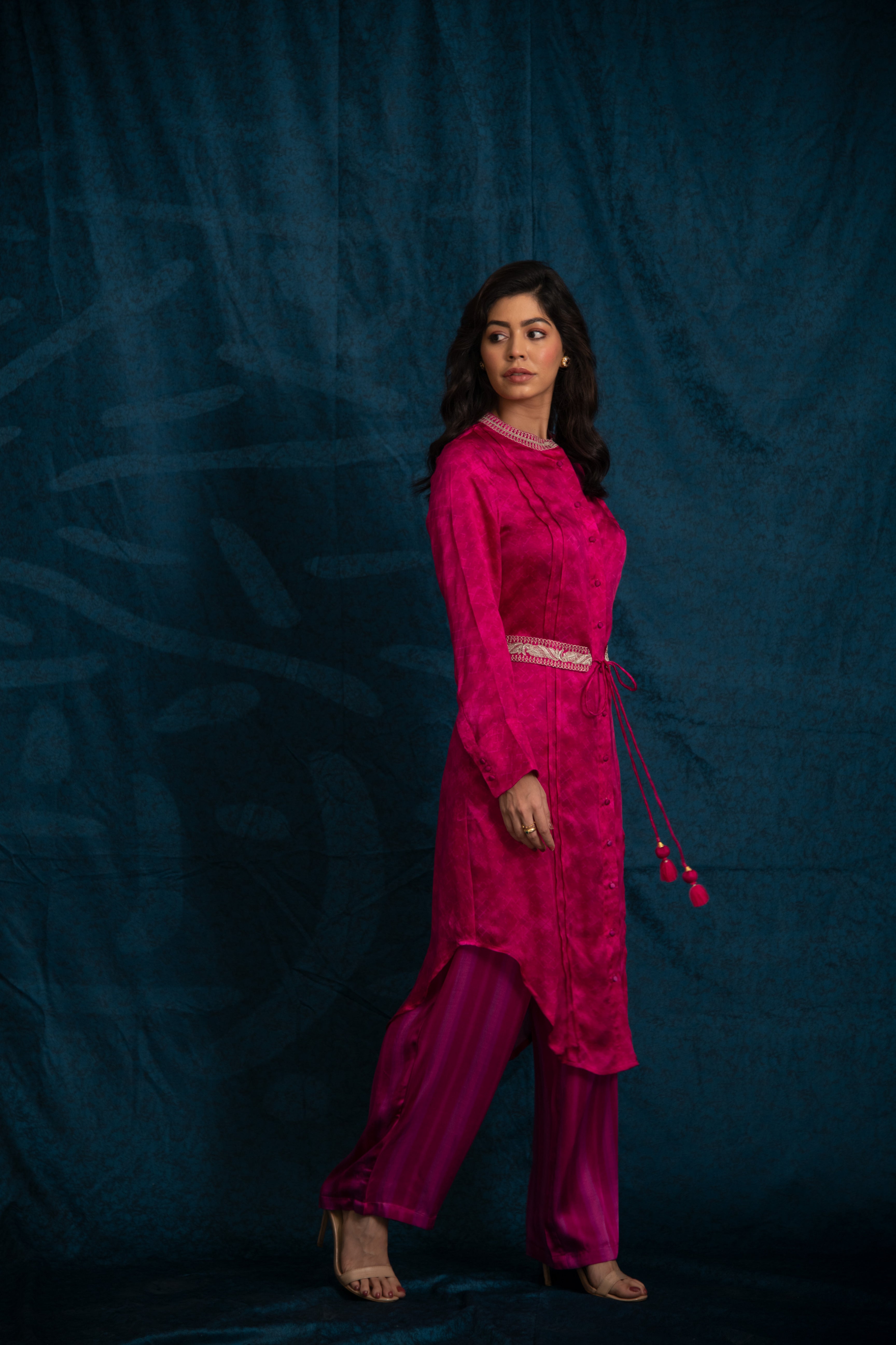 NAAV-708 Kurta and Belt Set 3