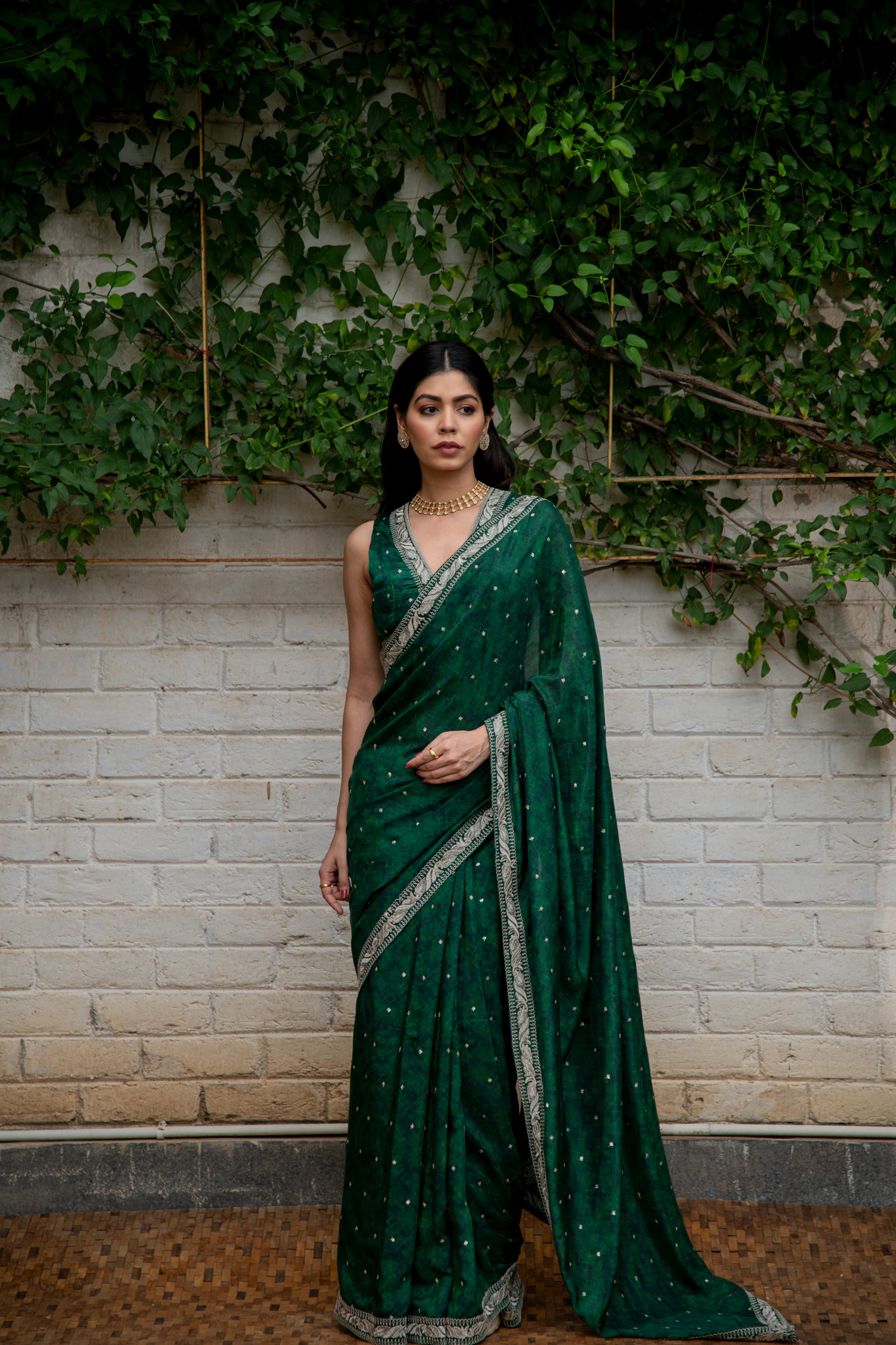 NAAV-723 Blouse and Saree Set 3