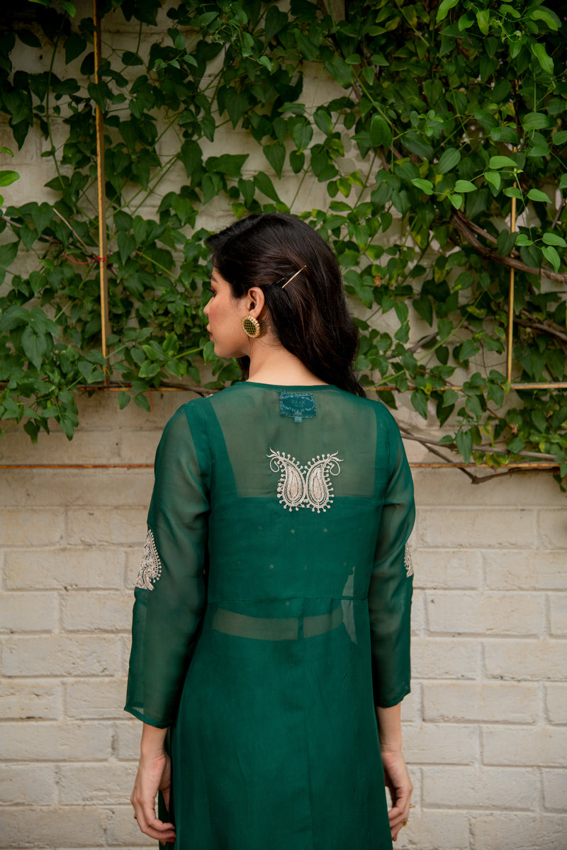 NAAV-705 Cape, Blouse and Pant Set 6