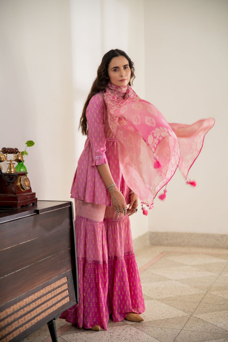 Noor Sharara Set in Pink