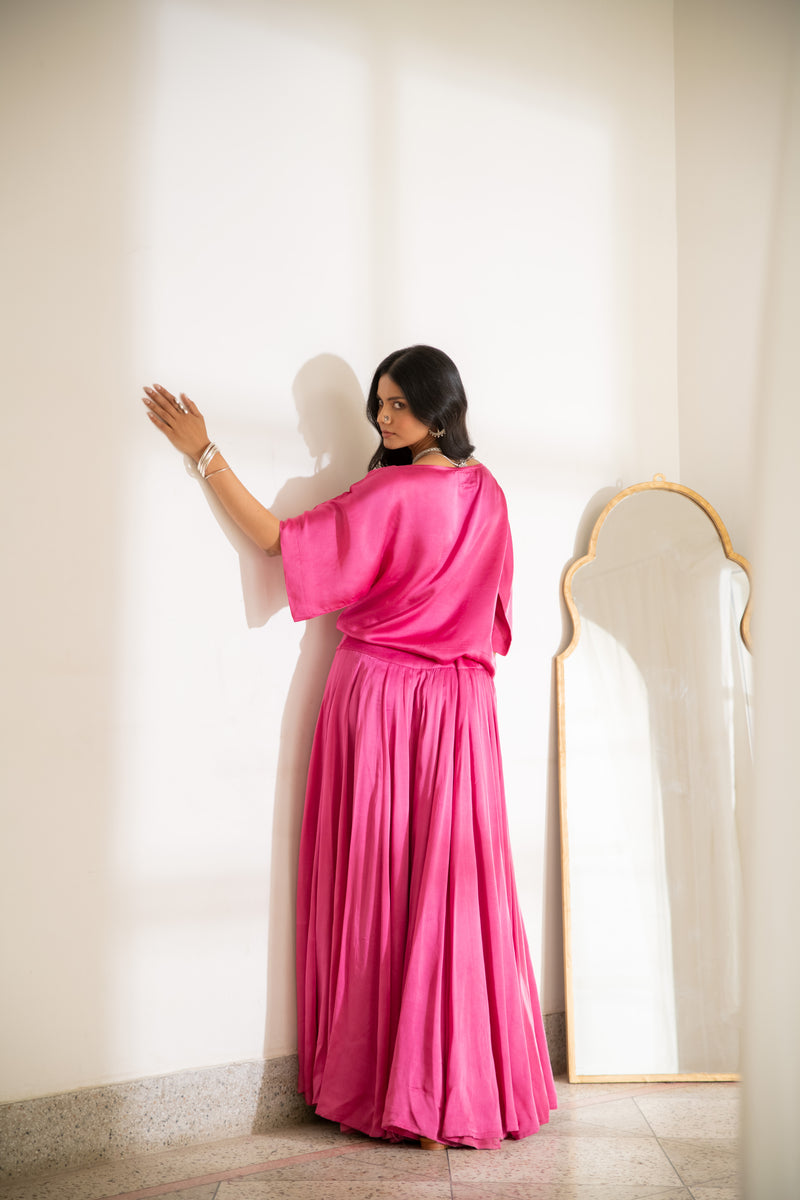 Noor Flowy Skirt Top Set in Pink
