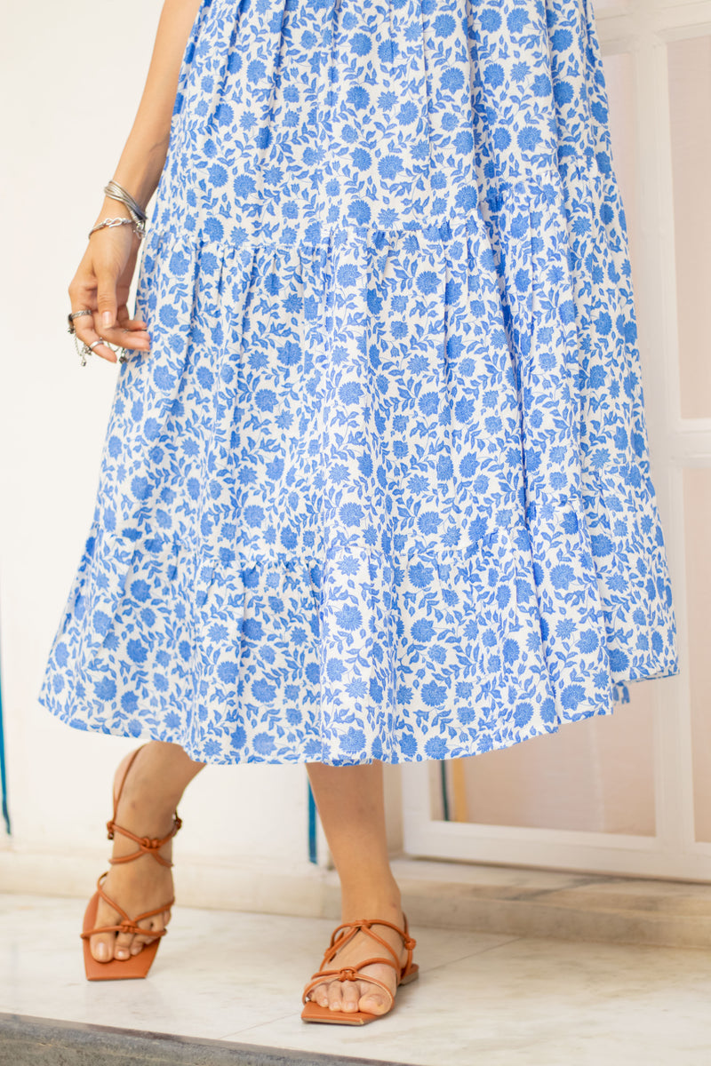 Noor Floral Shift Dress in Blue