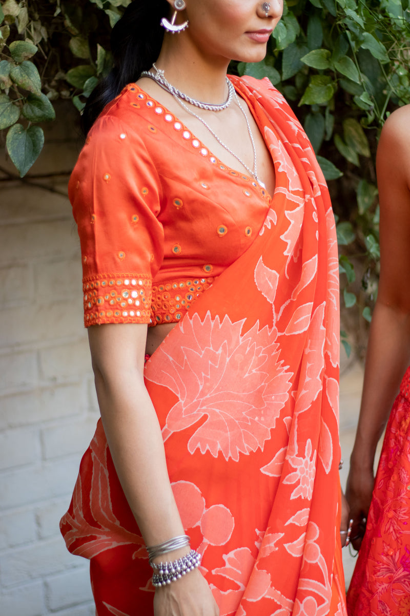 Noor Sari Set in Orange